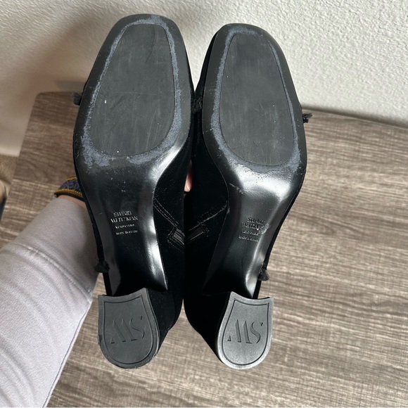 Stuart Weitzman On The Fringe Black Ankle Boots Block Heel Booties Womens Size 9 - Picture 14 of 15